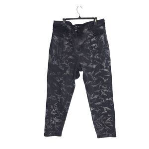 Loralette Womens Jeans Modern Abstract Tie Dye Black Gray Plus Size 24